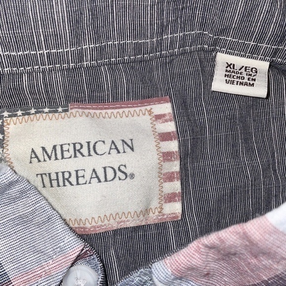 American Threads Light Red, White & Blue Plaid Short Sleeve XL - Picture 4 of 5